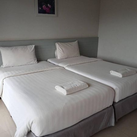 Rose Villa Hote Pak Chong Exterior foto